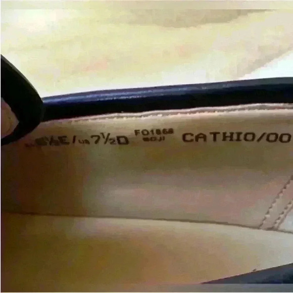 Bally- Men's "Cathio" Black Leather Loafer With Horse Bit Buckle U.S. Size 7.5 D - Picture 11 of 12